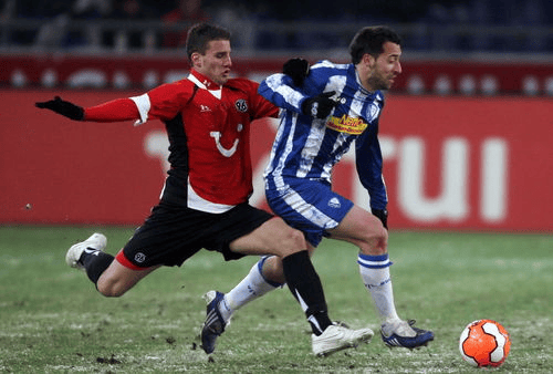 开元体育-关于国际比赛日门兴格拉德巴赫调整名单以备荷甲里程碑夜阿斯顿维拉止住颓势，媒体一致点评：里尔集结日单刀错失的信息